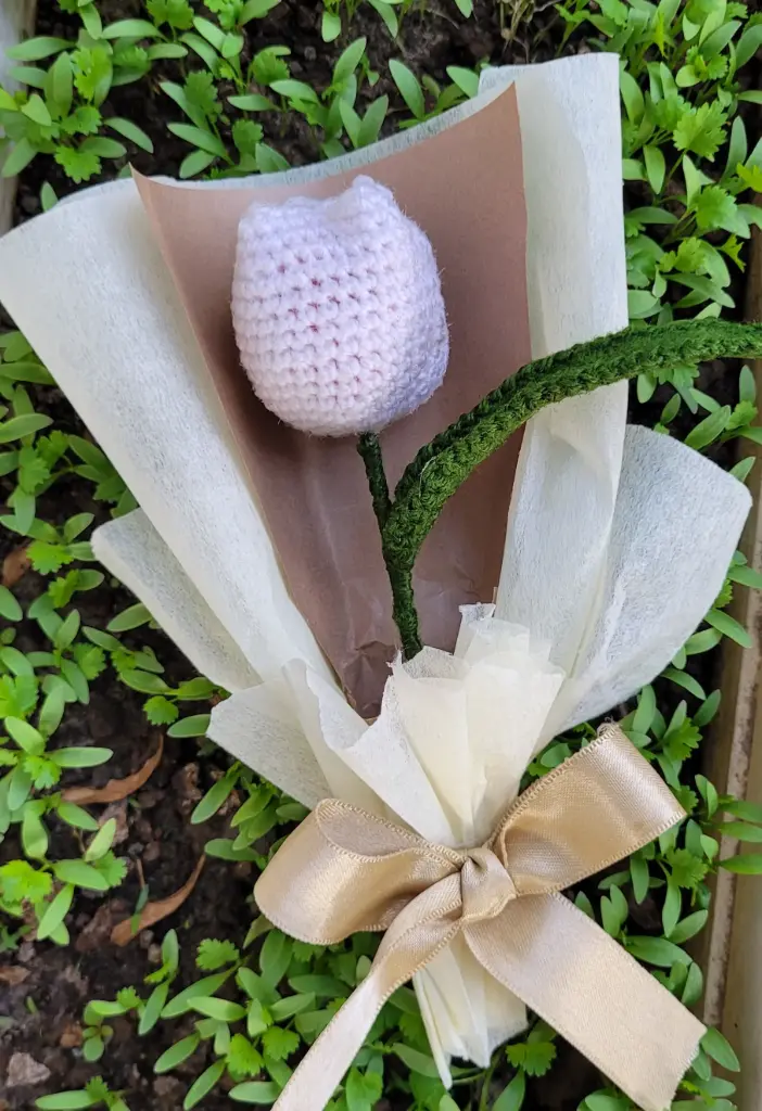 White tulip bouquet 